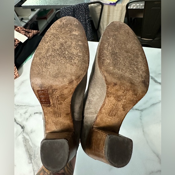 Alberto fermani soft Italian leather booties - Picture 5 of 6